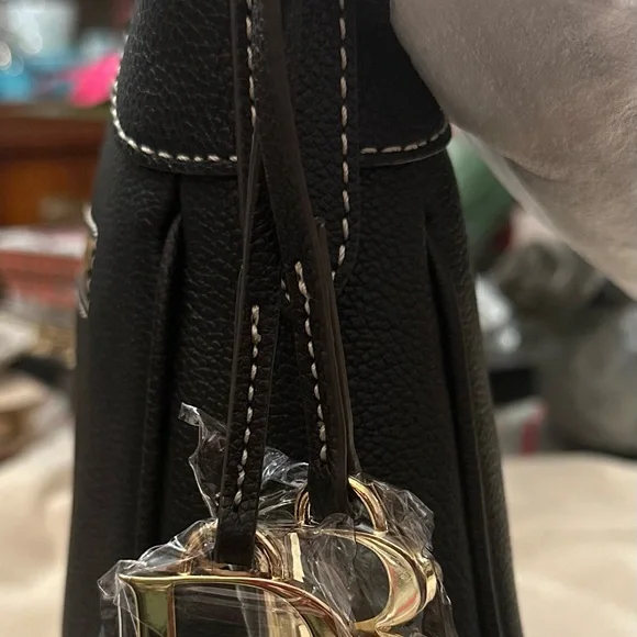 Dooney & Bourke Sorrento Hobo 28 Black Leather Shoulder Bag with Gold Details - Picture 6 of 13